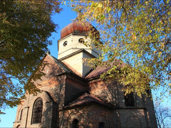 Cerkiew Przemienienia Pańskiego w Wyszatycach - murowana parafialna cerkiew greckokatolicka . Cerkiew zbudowano w roku 1936. Autorem projektu cerkwi był Marceli