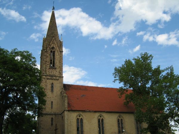 Piękny kościół, ale bez remontu się zawali