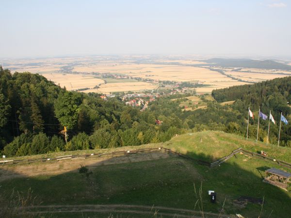podczas II w.św. w twierdzy był obóz - oflag - dla oficerów i wogóle kadry wojska polskiego. Wśród więzionych był tu m.in. legendarny obrońca Wybrzeża we wrześn