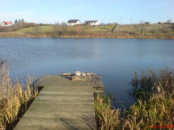 Można też przycumować łódkę oraz złowić piękną rybkę