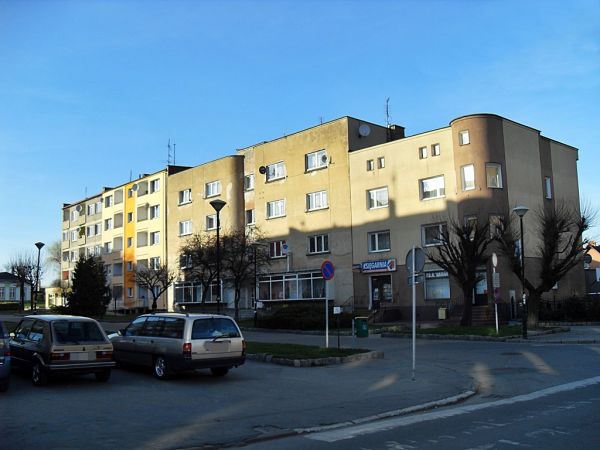 Narożnikowy dom przy zbiegu Aleji WP i Grunwaldzkiej