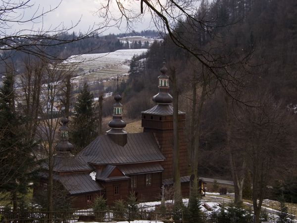 Milik-Drewniana cerkiew  pw. św. św. Kosmy i Damiana