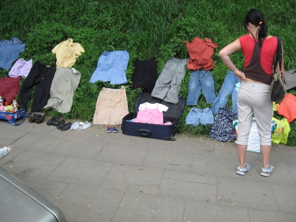 Przy wejsciu na bazar