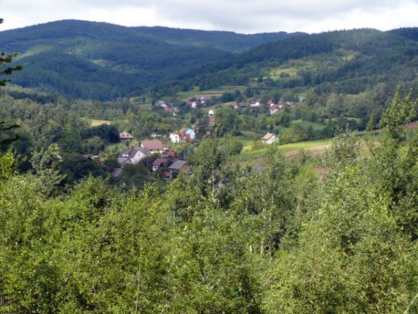 Tarnawa Górna, gm. Zembrzyce - panorama. Widok z Króliczej Góry.