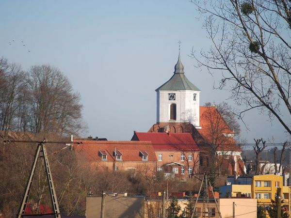 Dzierzgoń - kościół parafialny p.w Trójcy Przenajświętszej.