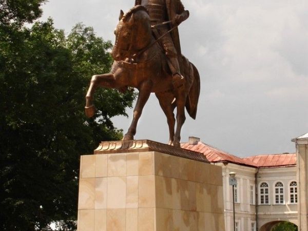 Zalozyciel miasta hetman Jan Zamoyski