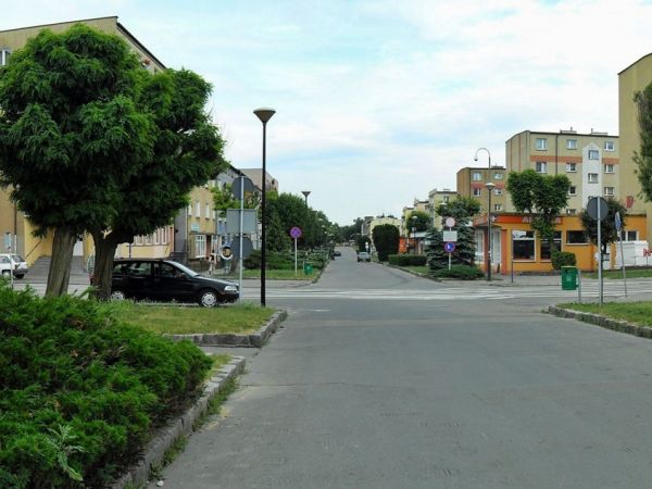 Aleja Wojska Polskiego w kierunku centrum miasta - na wysokosci ulicy Grunwaldzkiej