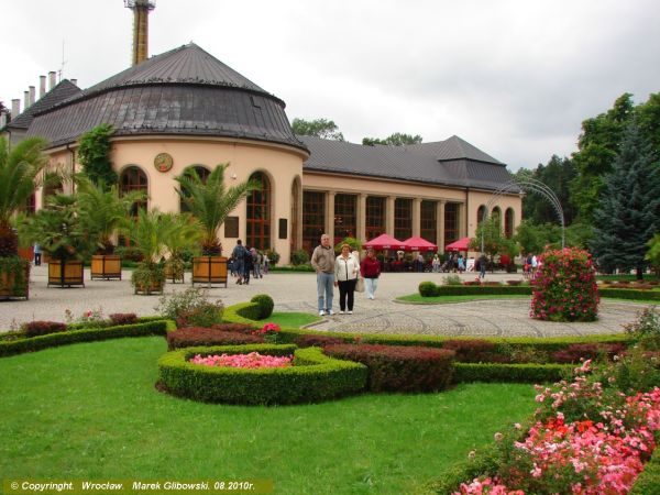 PIJALNIA WÓD MINERALNYCH