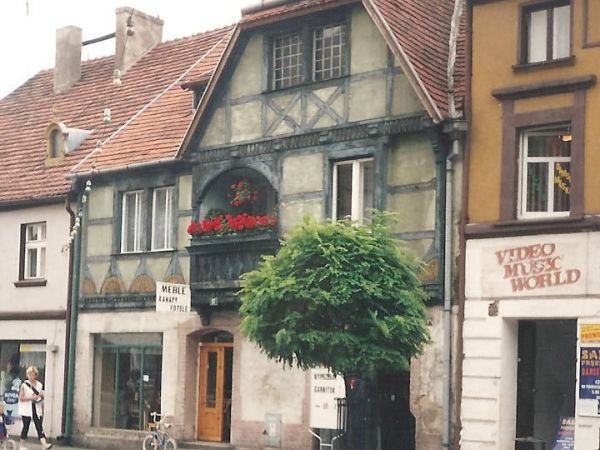 Grodzisk Wielkopolski-ul. Szeroka,  kamieniczka z XVIII w.