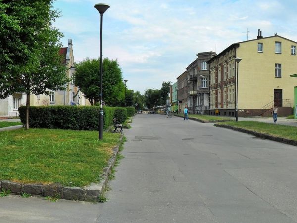 Aleja Wojska Polskiego w kierunku centrum miasta