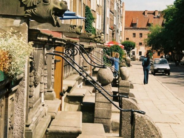 Jedna z uroczych uliczek na Starówce Gdańskiej