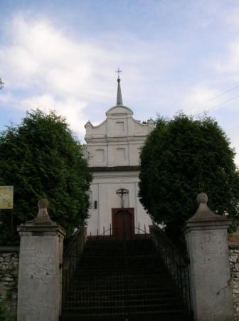 Kościół św. Barbary z XVIII w. w Ożarowicach