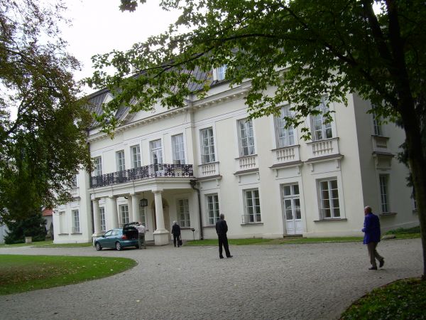 Wrzesień 2009 Zespół pałacowo-parkowy