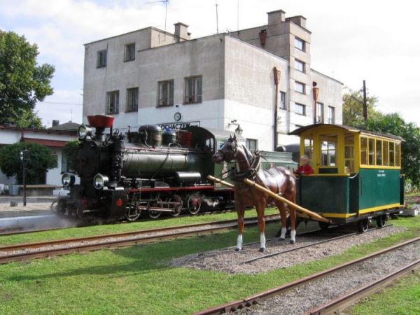 Sochaczew Muzeum - dwie trakcje