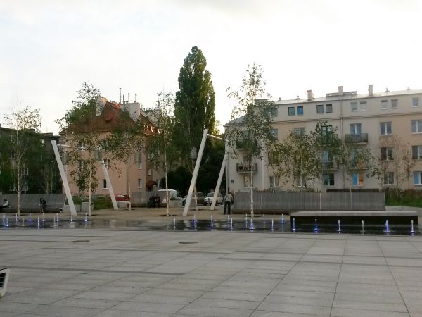 Fontanna na Placu Szembeka