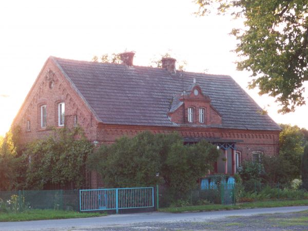 zdjecie Trzęsów