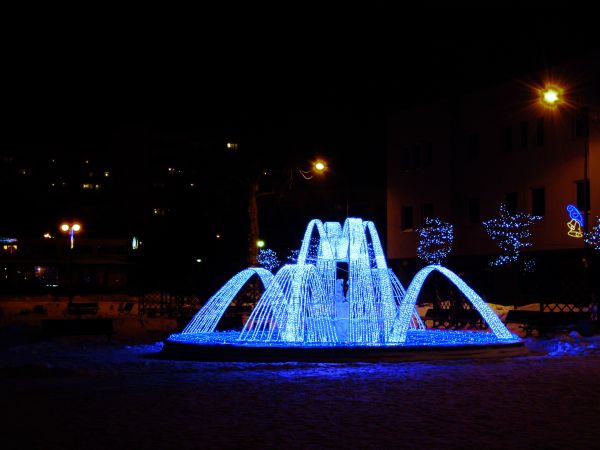 Fontanna Puławy-plac przed Urzędem Miasta