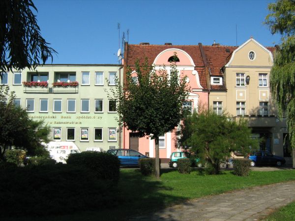 Rakoniewice. Rynek - Budynek Banku Nadobrzańskiego.