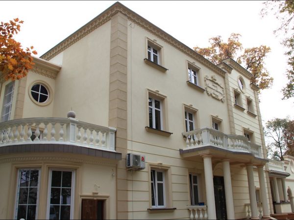 Zespół pałacowo - parkowy w Ożańsku.