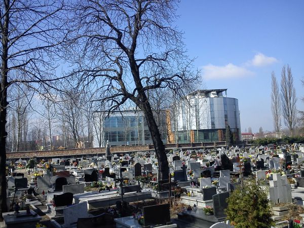 Sosnowiec-Niwka. Cmentarz i  Sosnowiecki Park Naukowo-Technologiczny.