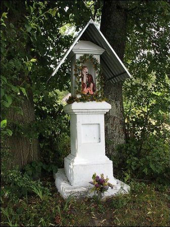 Malownicza kapliczka.