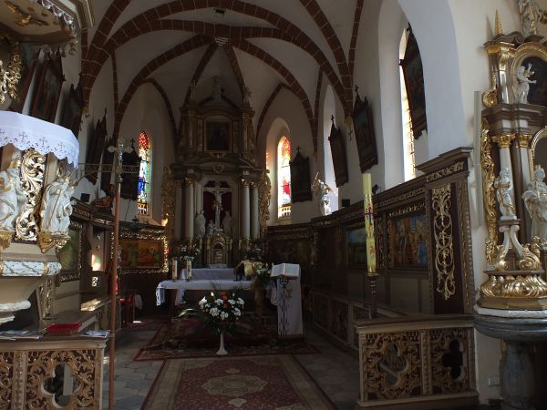 Wnętrze kościoła Trójcy Św.