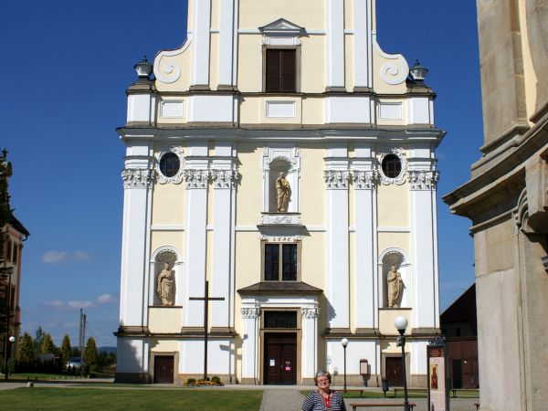 Kościół pw. św.Józefa, obok bazyliki Matki Boskiej Łaskawej.