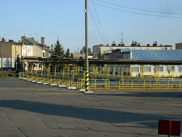Pusty Dworzec PKS