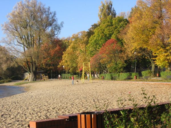 Jesienna plażą - j. Trzesiecko