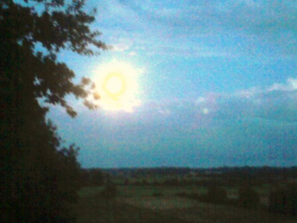 Sierpniowa pełnia nad Głomsinami