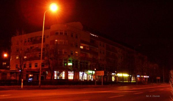 "Tytanic" (ul. Jana Pawła II)