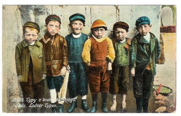 DZIECI PRZEDWOJENNE