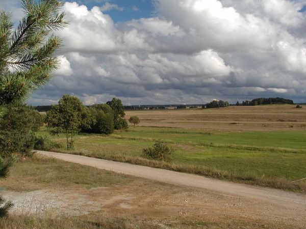 Wygiełdów, sierpniowe niebo.
