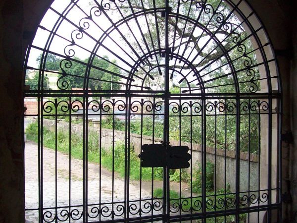 Brama Klasztoru Cystersów w Lubiążu