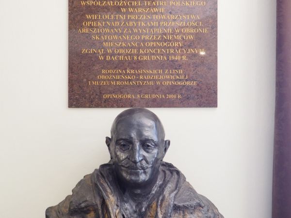 dla uczczenia i ku pamięci hr. Edwarda Krasińskiego - ordynata Opinogóry.