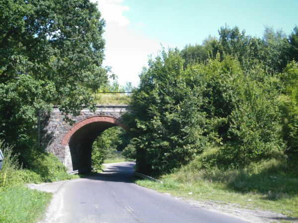 Wiadukt nad szosą Osowo-Maszewo Lęborskie.