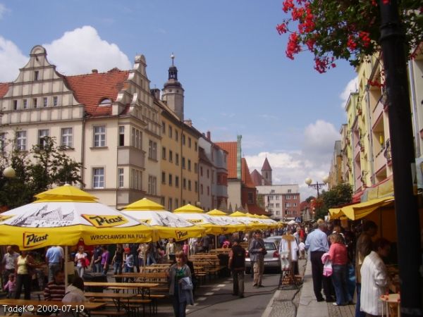 XII Lwóweckie Lato Agatowe - Lwówek Śląski, rynek miasta 19 lipca 2009 r.
Ratusz
