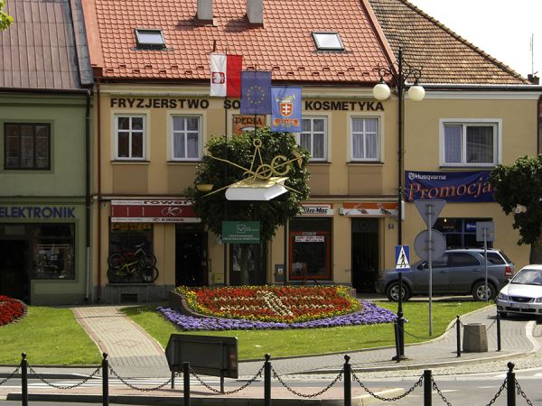 Rynek,herb miasta Lezajsk
