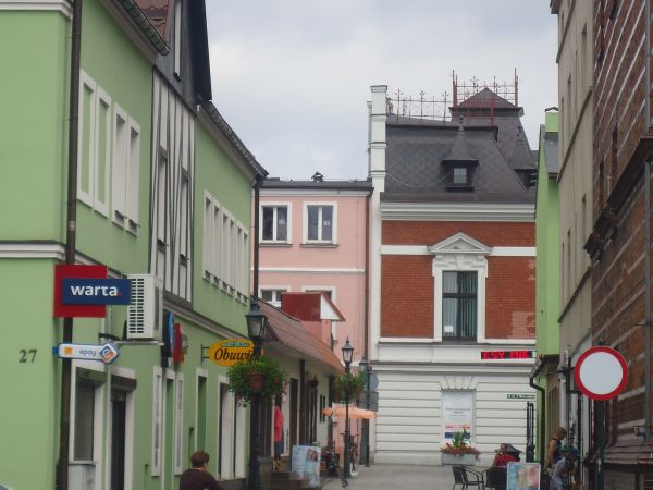 Pasaż łączący Stary Rynek z ul. Ks. Piotra Wawrzyniaka