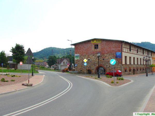 Szczytna  ul. Wolności