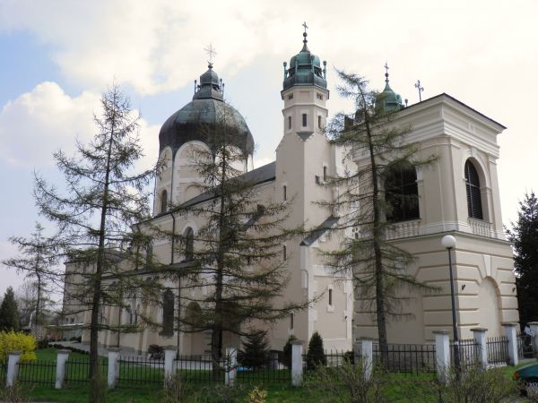 Cerkiew Grecko - katolicka p.w. Przemienienia Pańskiego  w Jarosławiu . Sanktuarium Maryjne Brama Miłosierdzia.
