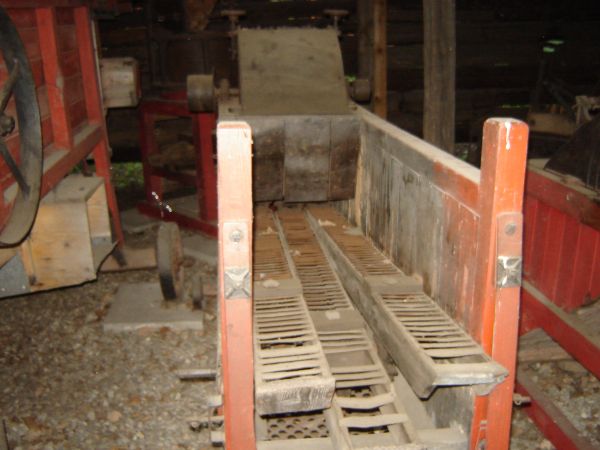 Skansen - młocarnia
fot. Stanisław Ponikierski