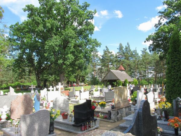 Cmentarz parafialny w Hucie Kalnej