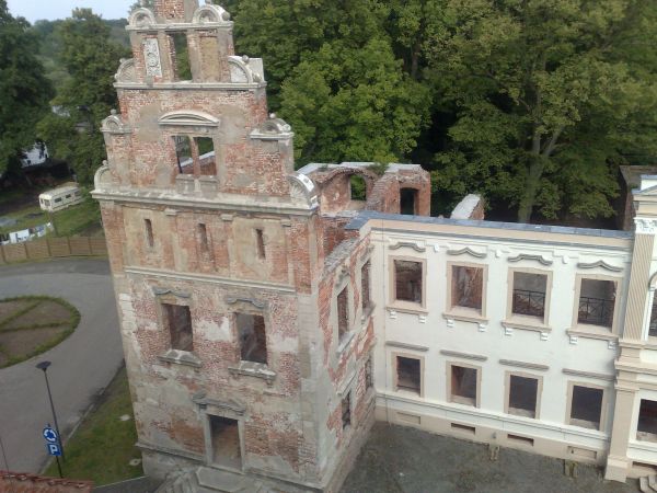 Zespół pałacowo-parkowy po rewitalizacji.