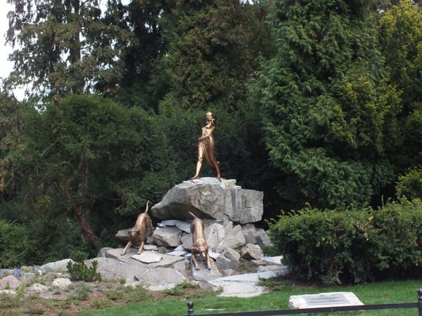 Pomnik polującej Diany