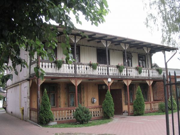 Następne pokolenie - takich perełek budownictwa drewnianego w Ciechocinku może już nie zobaczyć