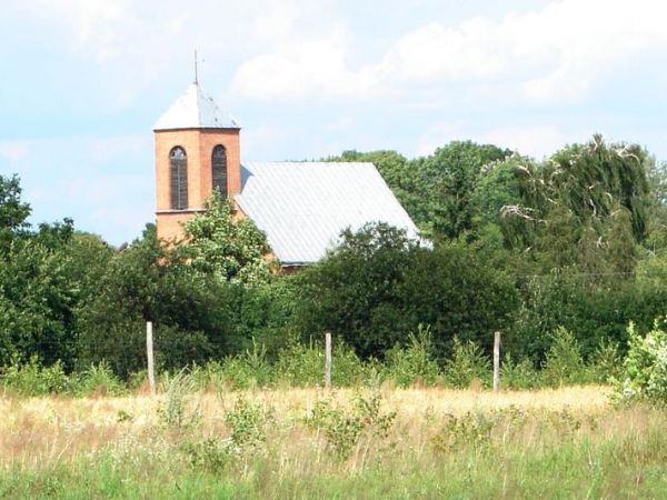 Kościół w miejscowości Staw.