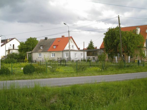 Zabudowania przy ul. Topolowej.