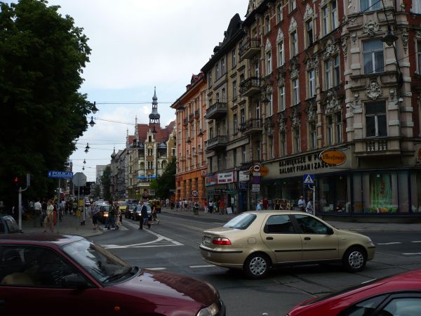 Skrzyżowanie ul. Zwycięstwa z ul. Kardynała Wyszyńskiego