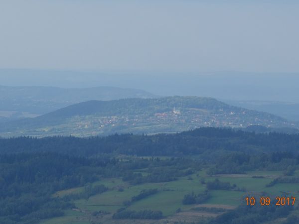 Widok na Lanckoronę z Koskowej Góry.